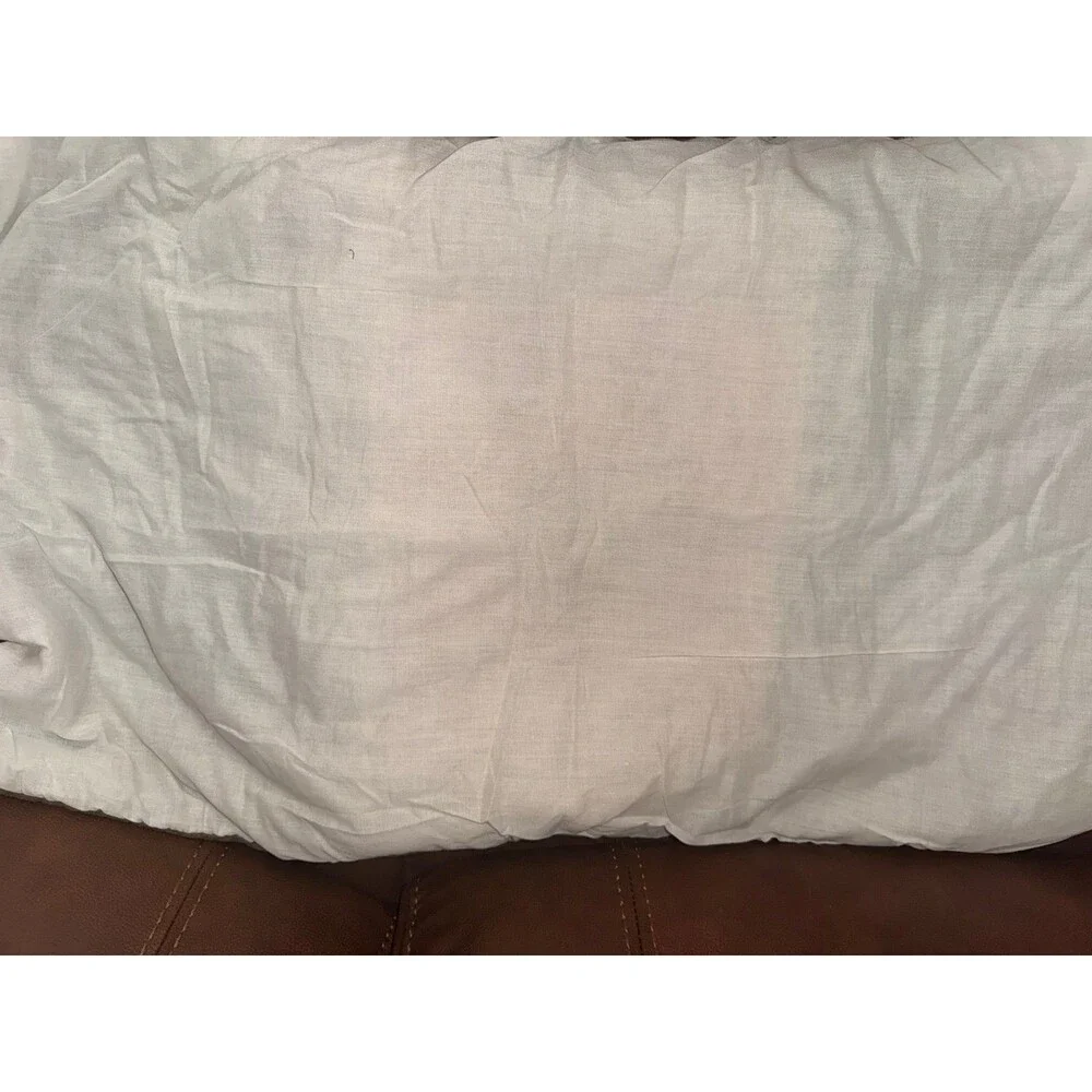 Vtg. Victoria Classics King Floral Jacquard Shams + Feather/Down Silk Pillows